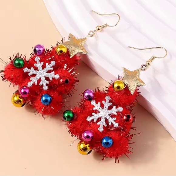 Festive Red Christmas Tree Earrings - Picture 1 of 1